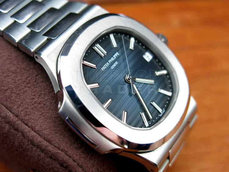 Patek Philippe Nautilus 5711/1A-010 Blue Dial Stainless Steel Bracelet -  OMEGA BULLION LLC