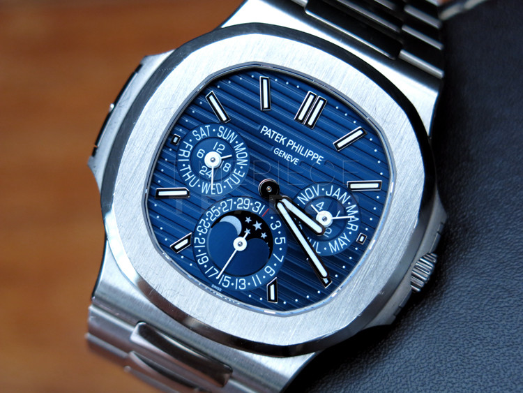 Patek Philippe Nautilus Self-Winding Watch