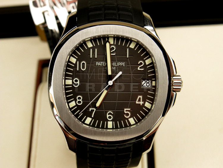 Patek Philippe  Aquanaut Date Black Strap Stainless Steel 5167A-001